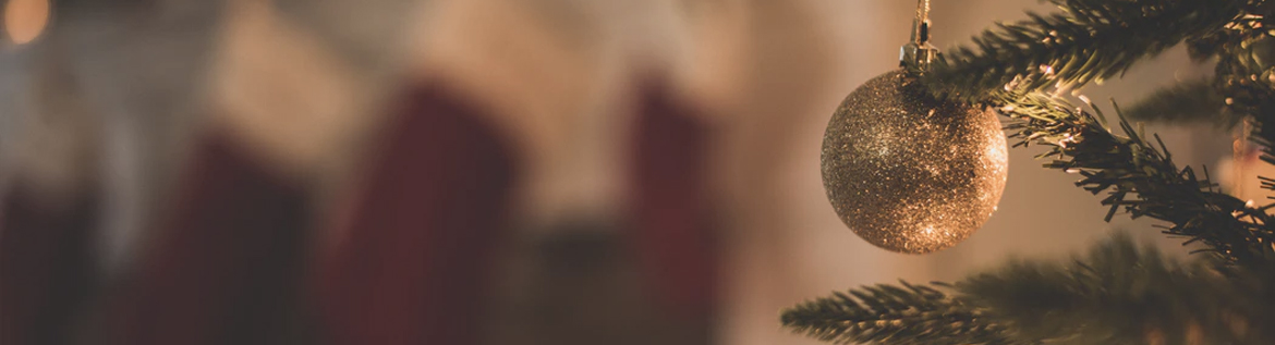 Christmas Eyewear Trends