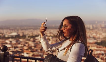 Taking Selfies for Glasses Wearers