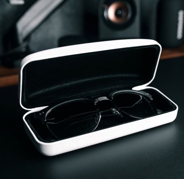case gift for glasses-wearers