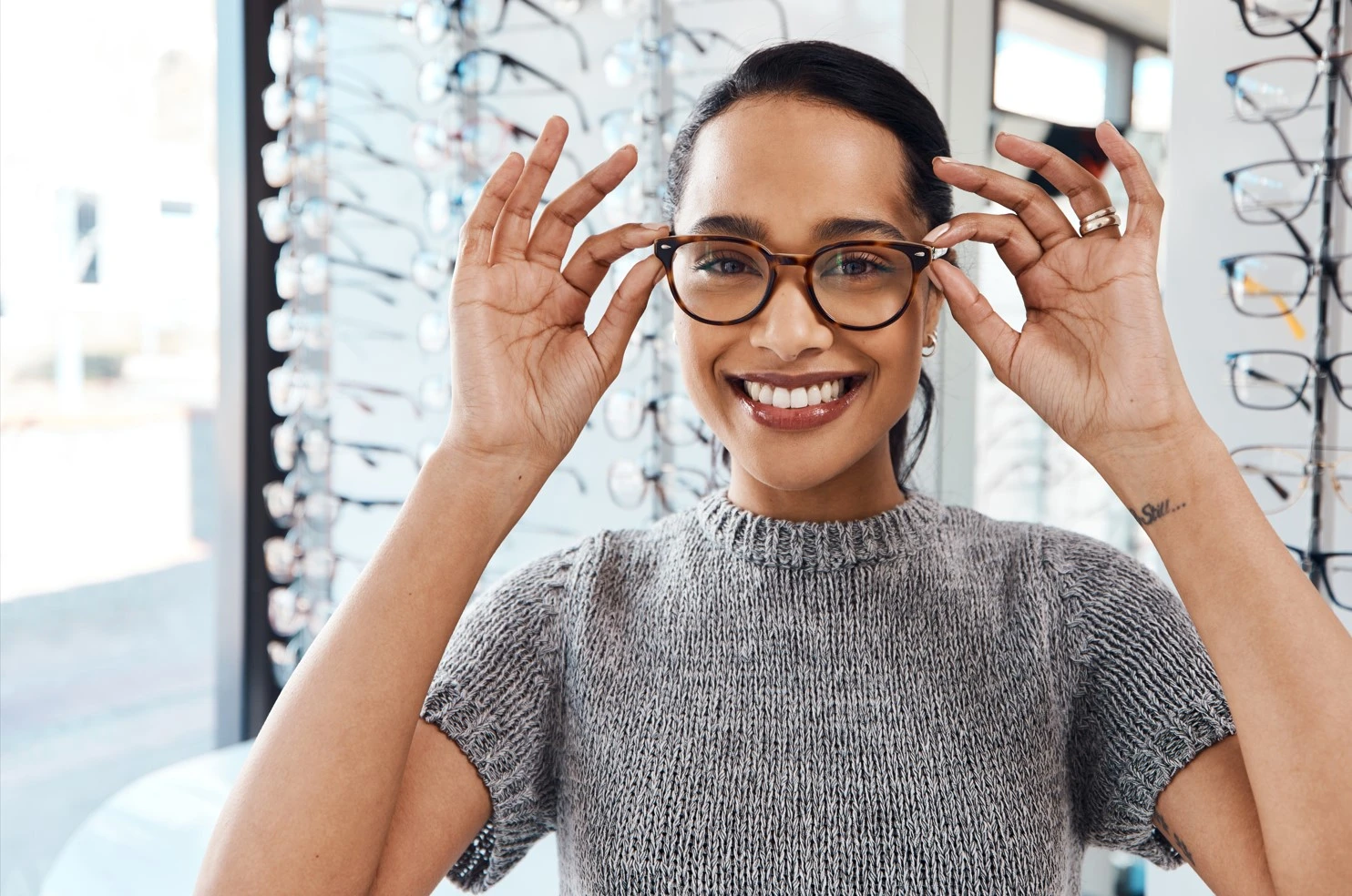 A Guide to Choosing the Perfect Glasses