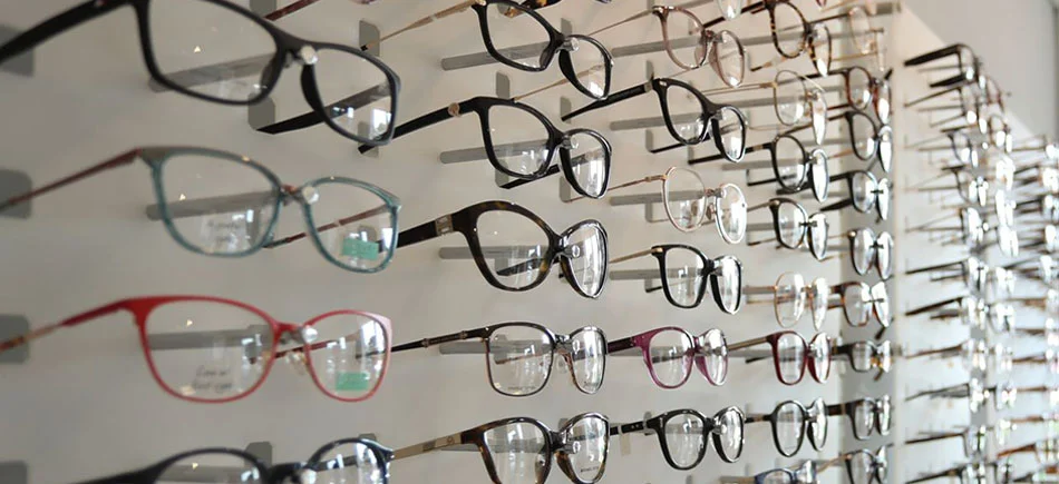 oversized glasses