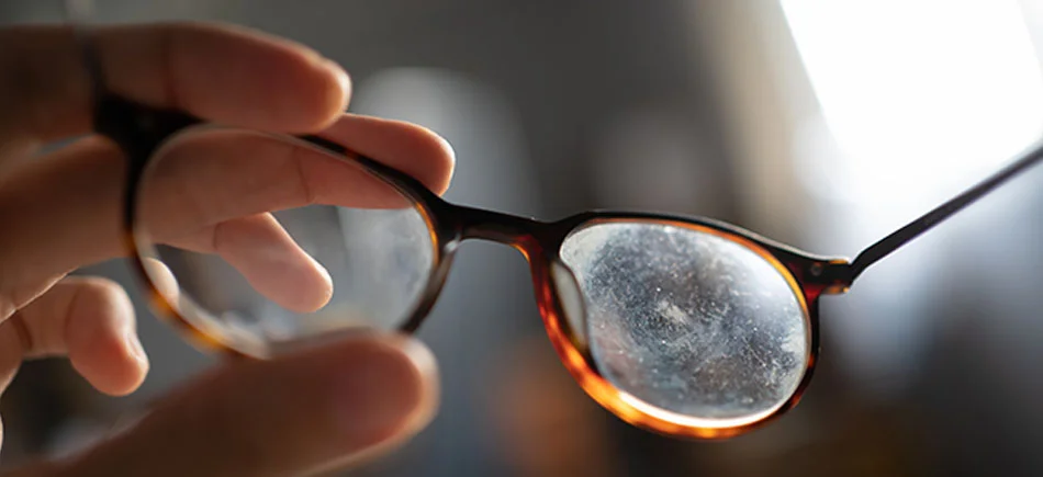 glasses cleaning banner