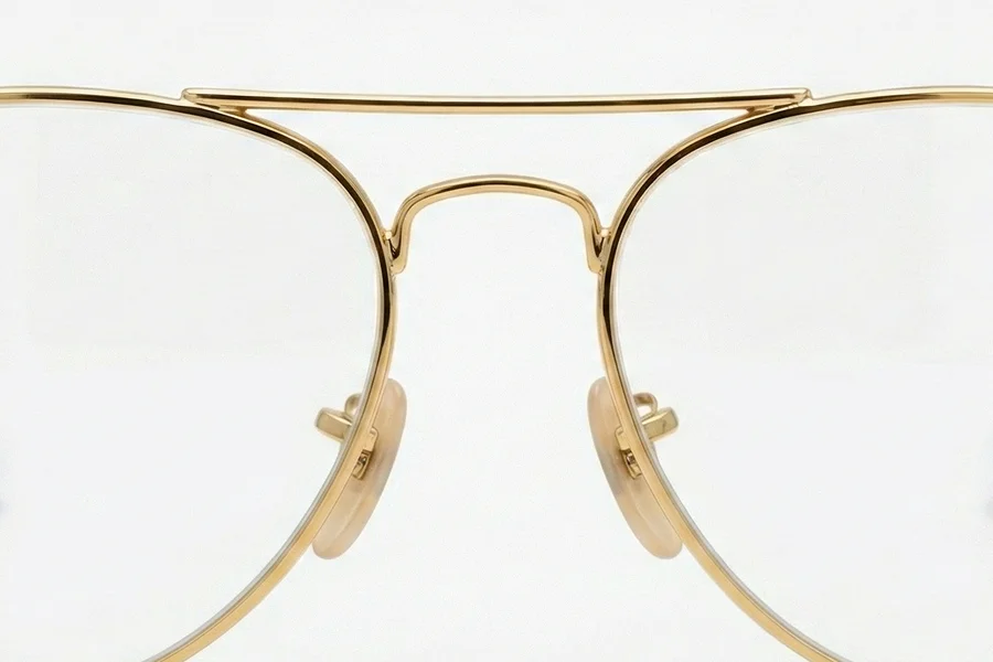 Lightweight metal glasses frames with adjustable nose pads