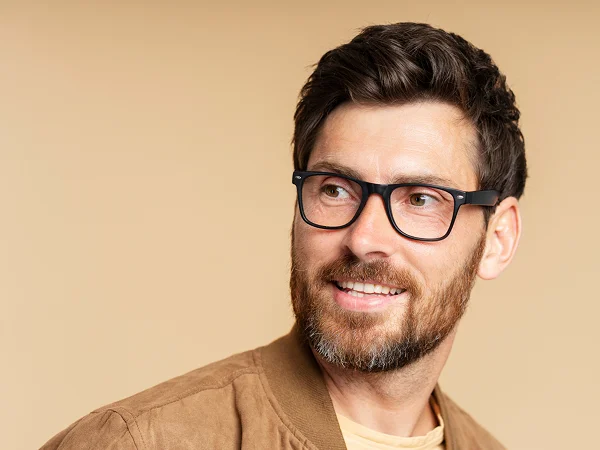 Varifocal Glasses - Progressive lenses for clear vision at all distances