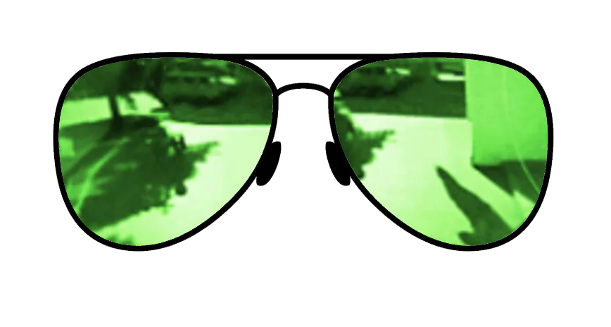 Green mirrored sunglass lens, perfect for bright and sunny conditions