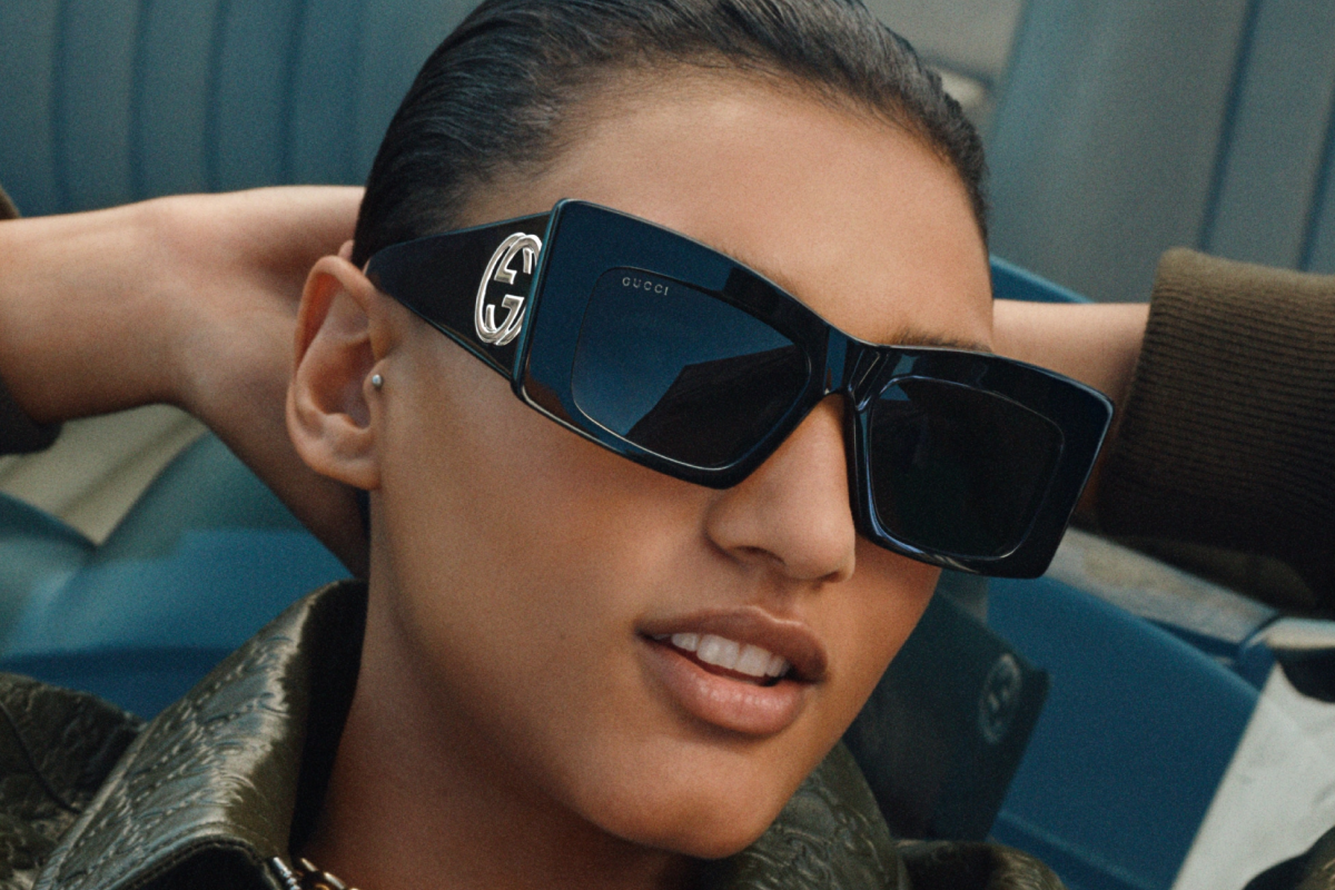 Gucci cat-eye tortoiseshell acetate glasses with gold logo hardware